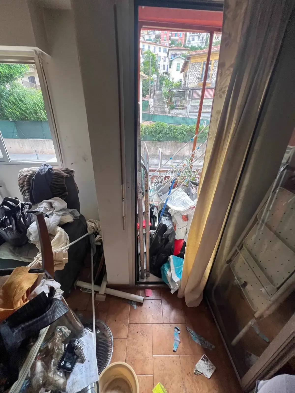 Avant intervention 15 - Remise en état d'un appartement après incendie à Nice