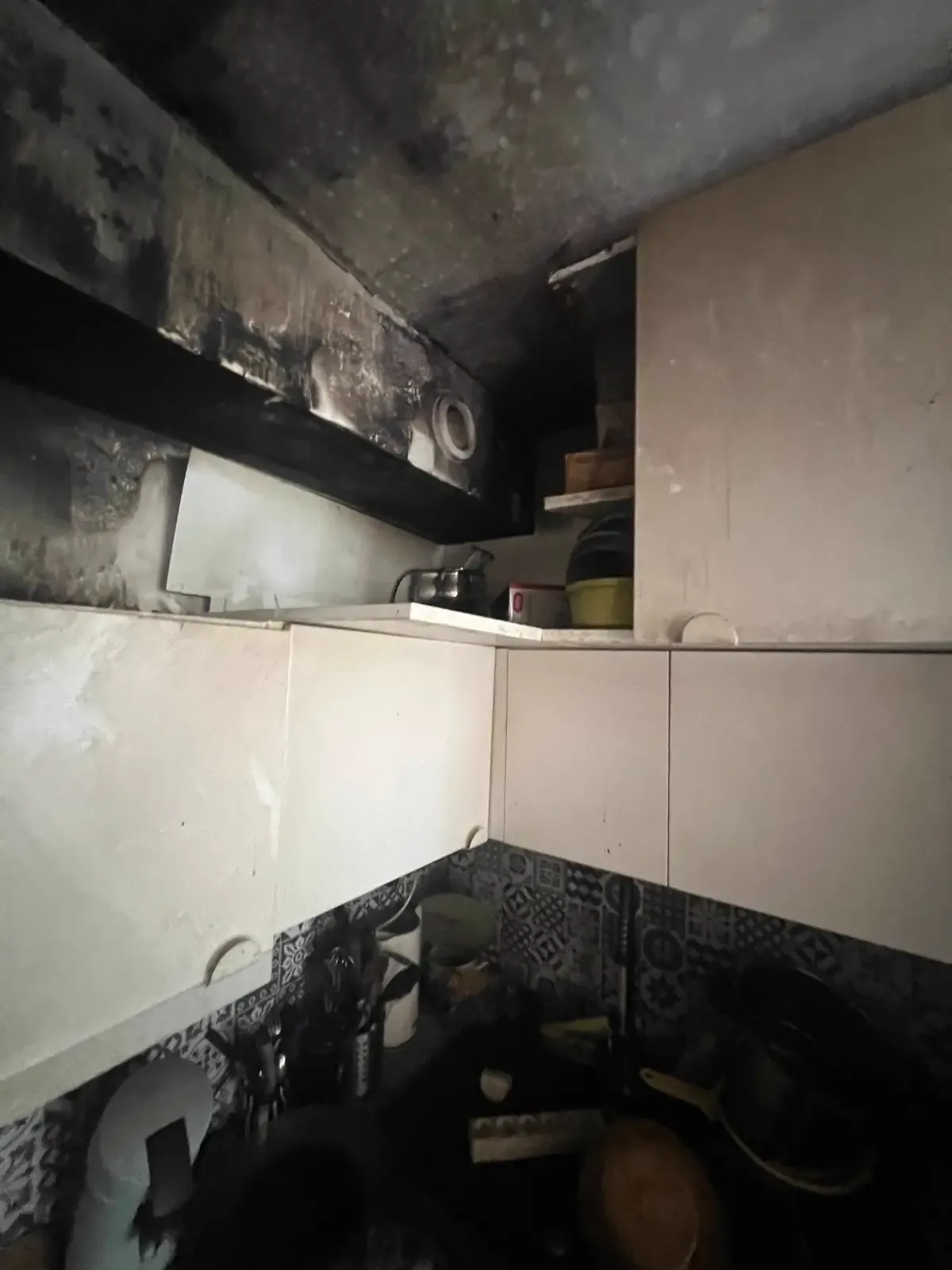 Avant intervention 17 - Remise en état d'un appartement après incendie à Nice
