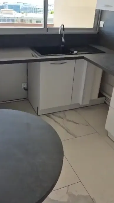 Appartement rénové après incendie - Rénovation complète d'un appartement après incendie à Nice