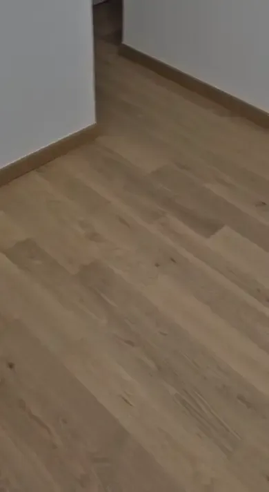 Vue finale des espaces rénovés - Rénovation complète d'un appartement après incendie à Nice