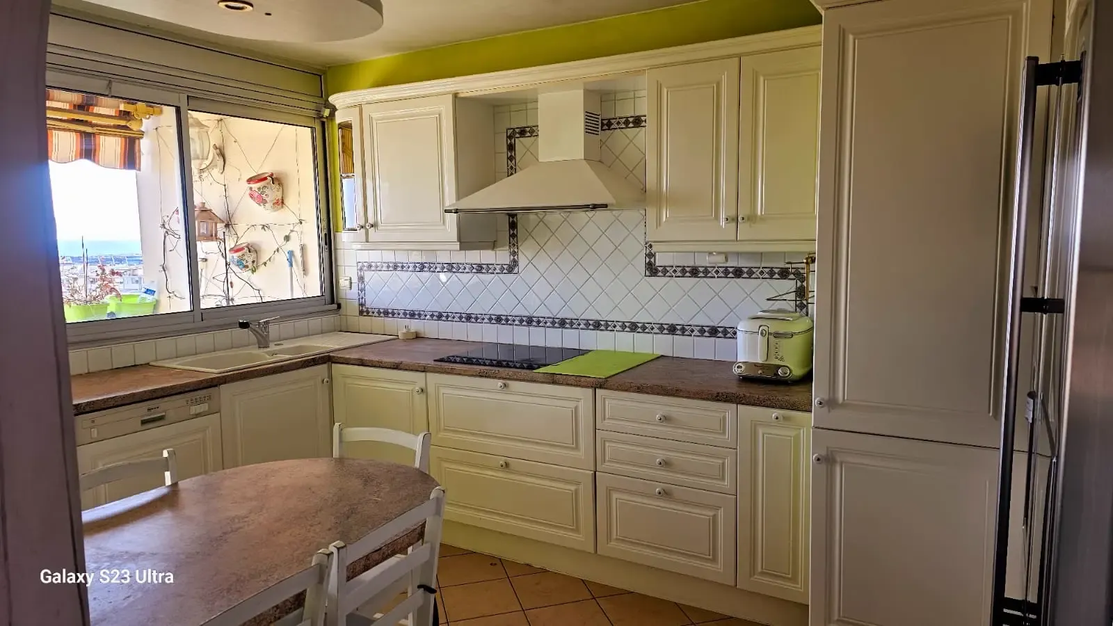 Supports après première phase de traitement - Rénovation complète d'un appartement après incendie à Nice