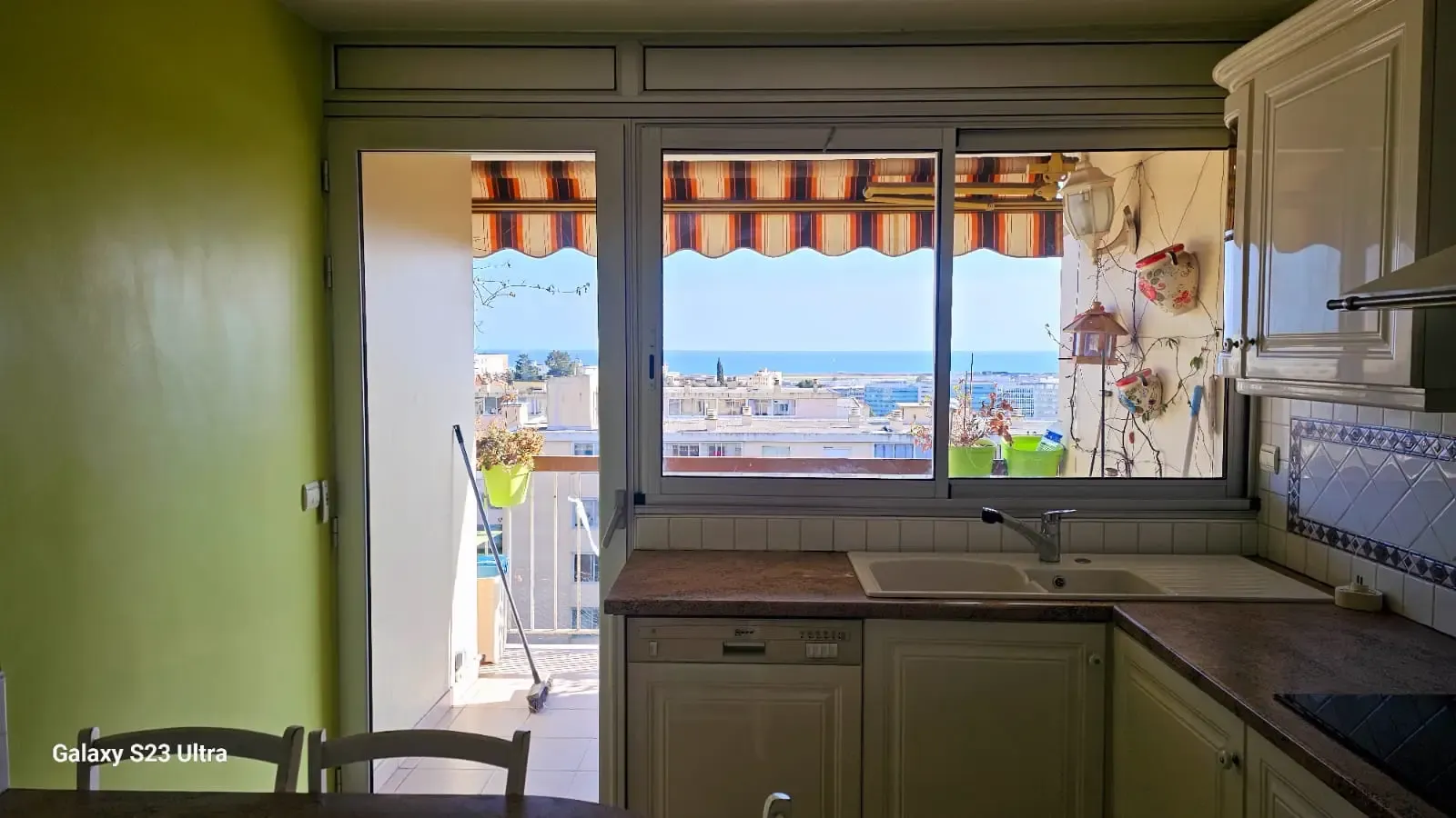 Après décontamination 5 - Rénovation complète d'un appartement après incendie à Nice
