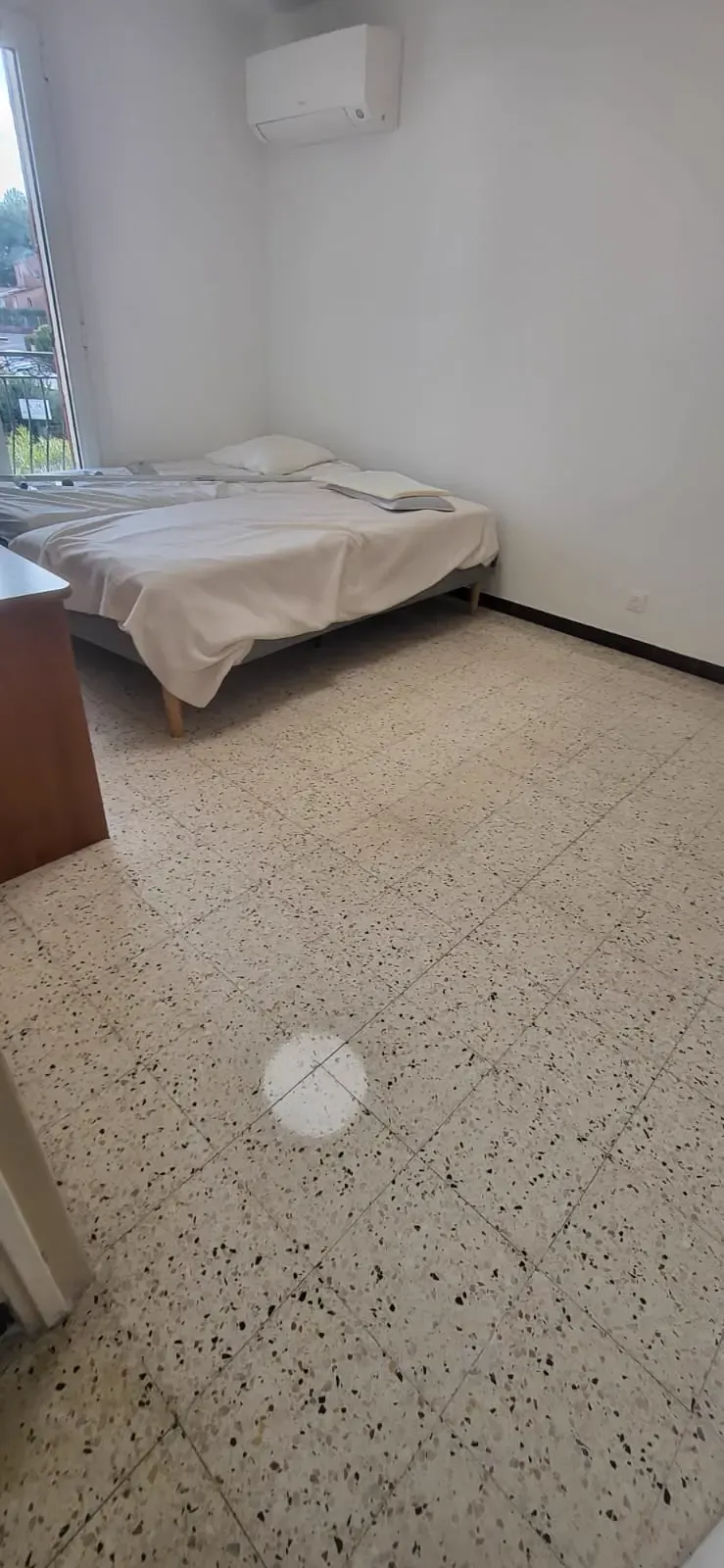 Après remise en état 18 - Rénovation d'une maison après incendie dans le Var