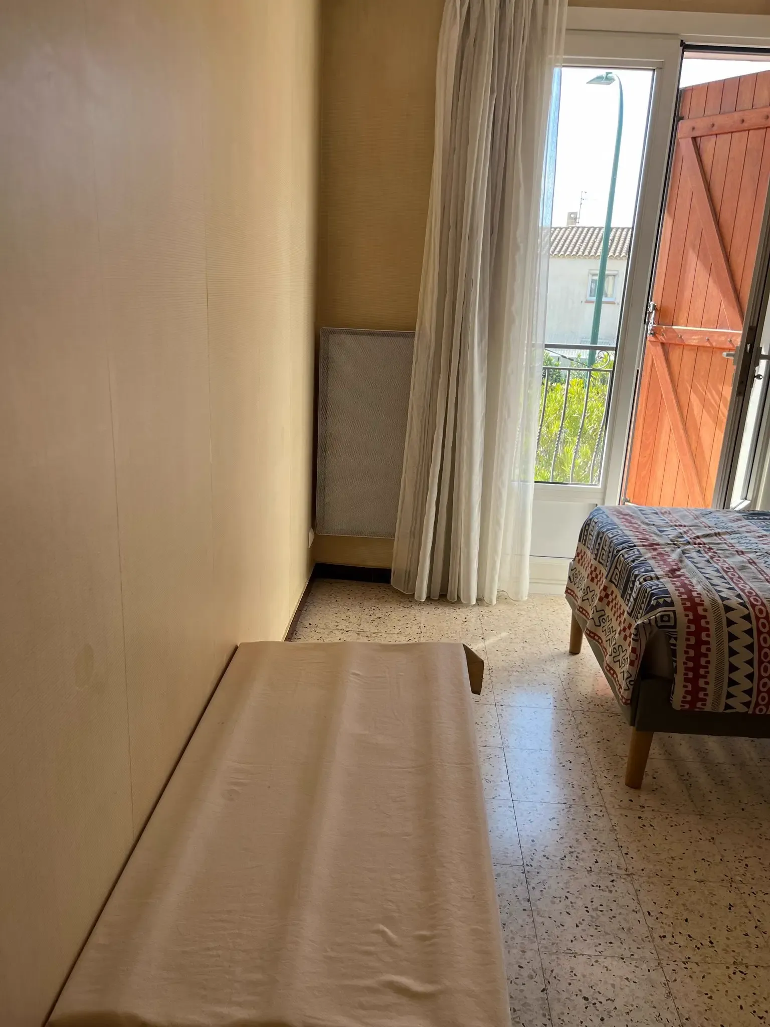 Après remise en état 31 - Rénovation d'une maison après incendie dans le Var
